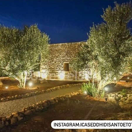 I Caseddhi di Santo e Totò Torre Suda Esterno foto