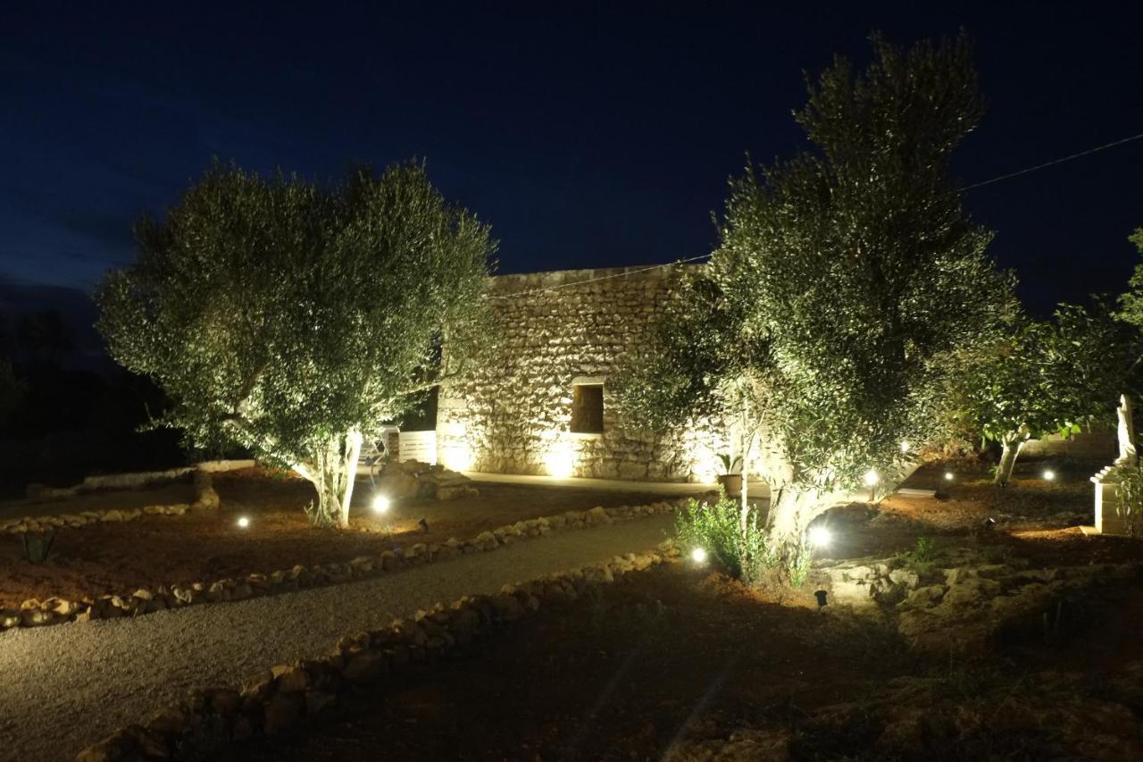 I Caseddhi di Santo e Totò Torre Suda Esterno foto